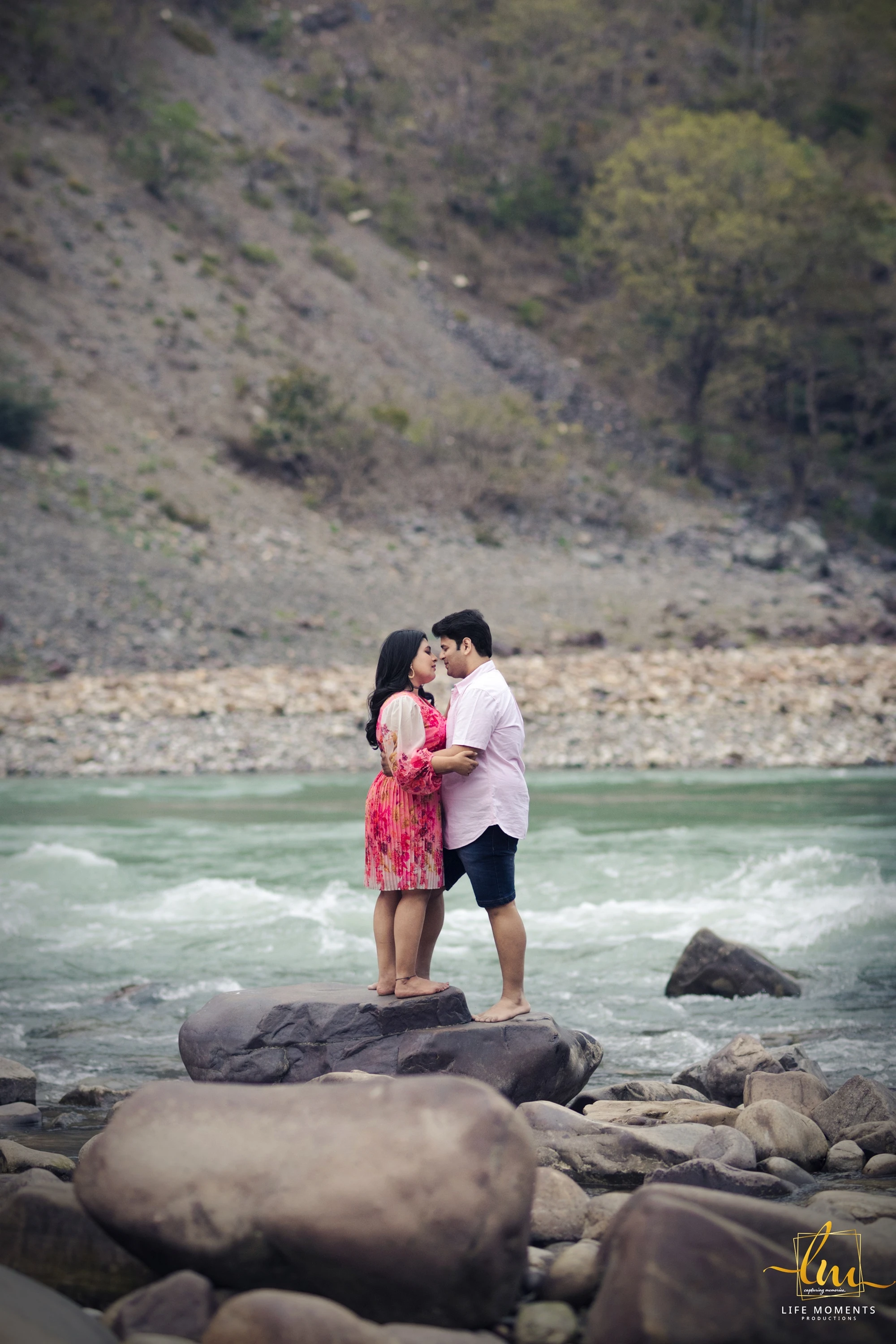 Rachit & Sakshi-Captured by Life Moments Productions Best Wedding Photographers of Delhi NCR.